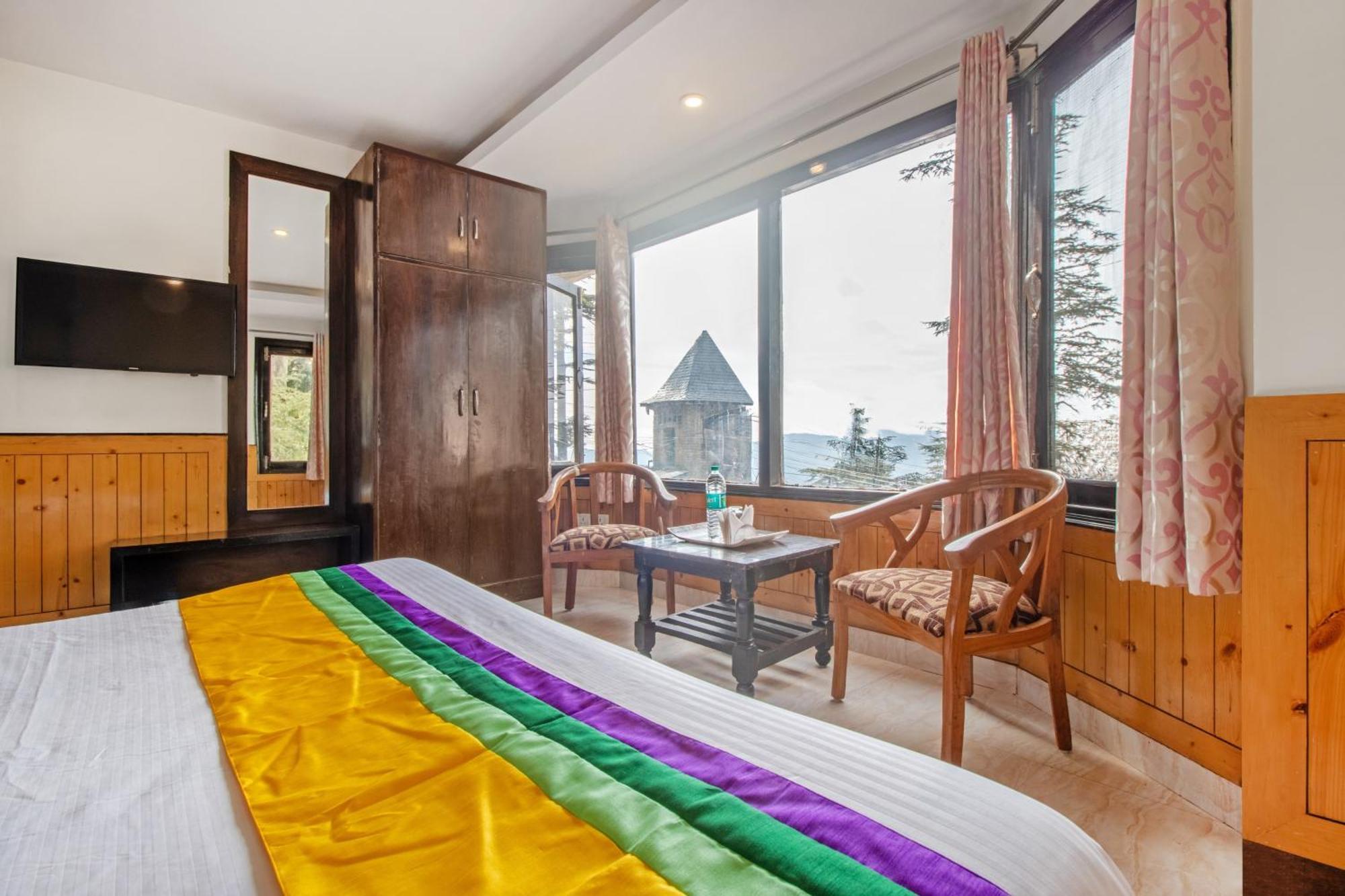 Itsy Hotels Avantika With Forest View Simlá Kültér fotó
