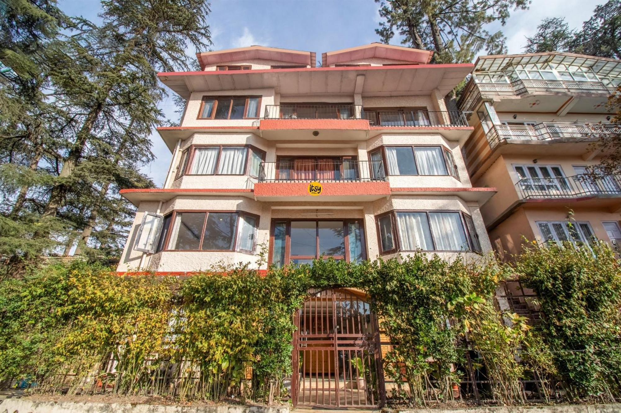 Itsy Hotels Avantika With Forest View Simlá Kültér fotó